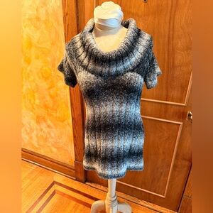 Fenn Wright Manson Ombre Gray Cowl Neck Short-Sleeve Sweater